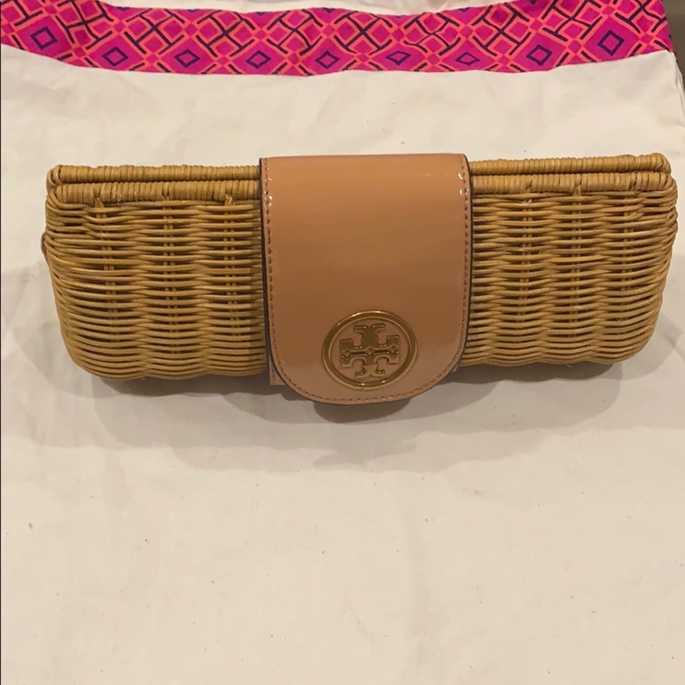Tory Burch Rattan Sand Patent Leather Clutch